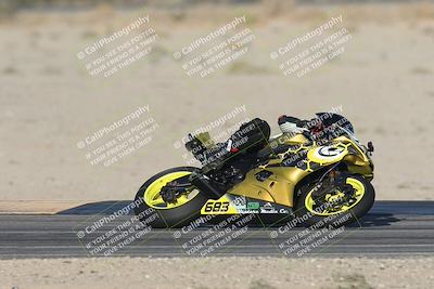 media/Nov-02-2025-CVMA (Sun) [[337aff29ab]]/Race 17-Amateur Supersport Middleweight/